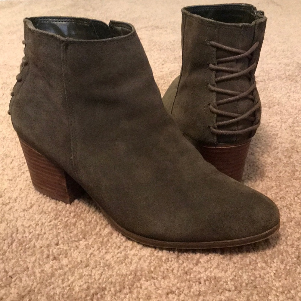 Aldo olive green suede booties